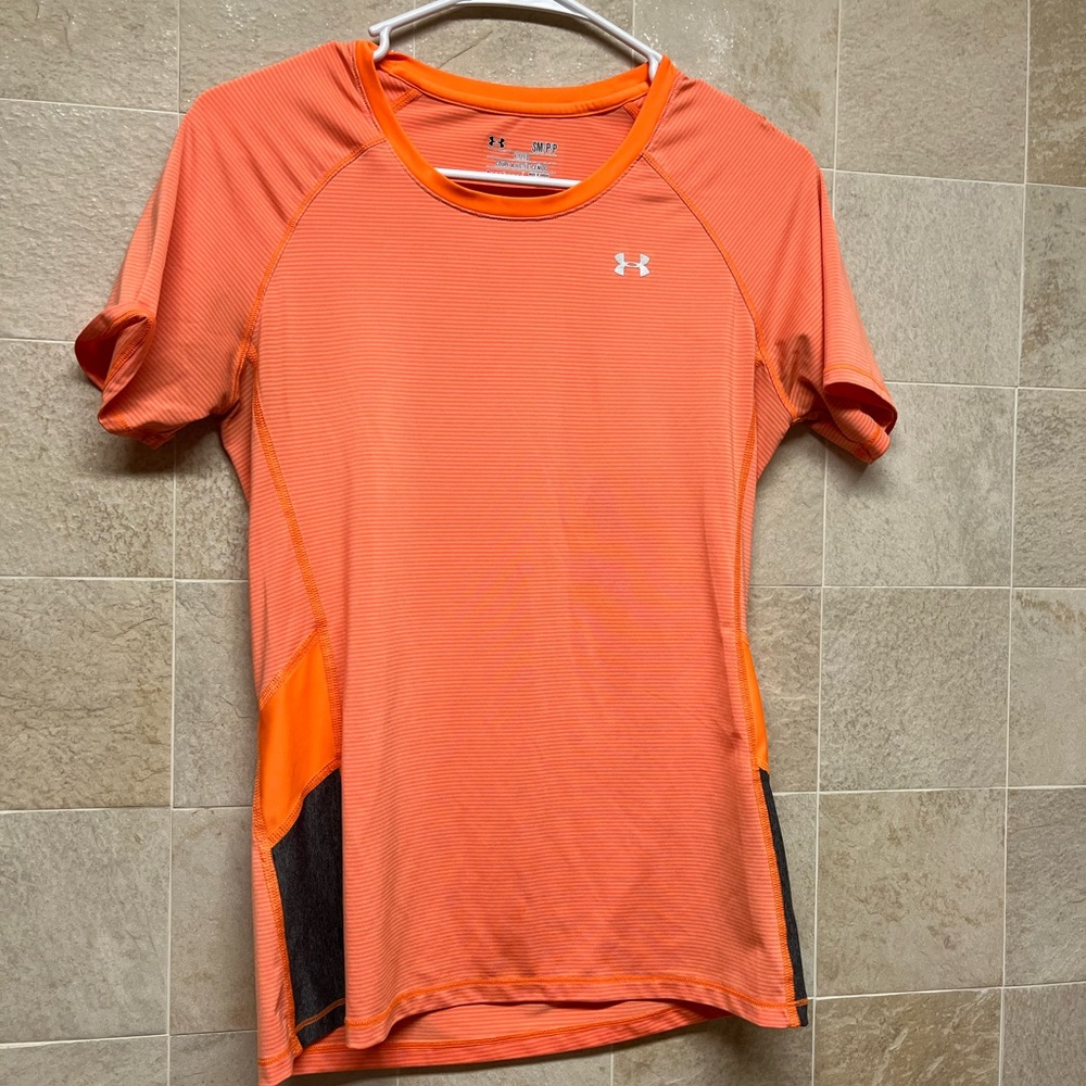 Under armor women dri fit shirt